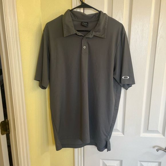 Oakley Other - Mens Oakley Golf Polo